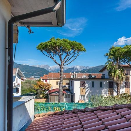 Residenza Tirrenia By Mmega Apartment Marina di Massa Ngoại thất bức ảnh
